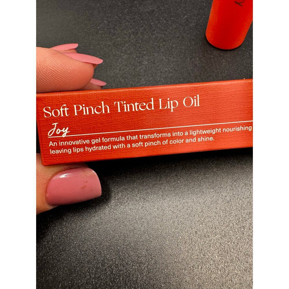 NWT Rare Beauty Soft Pinch Tinted Lip Oil - Picture 3 of 7